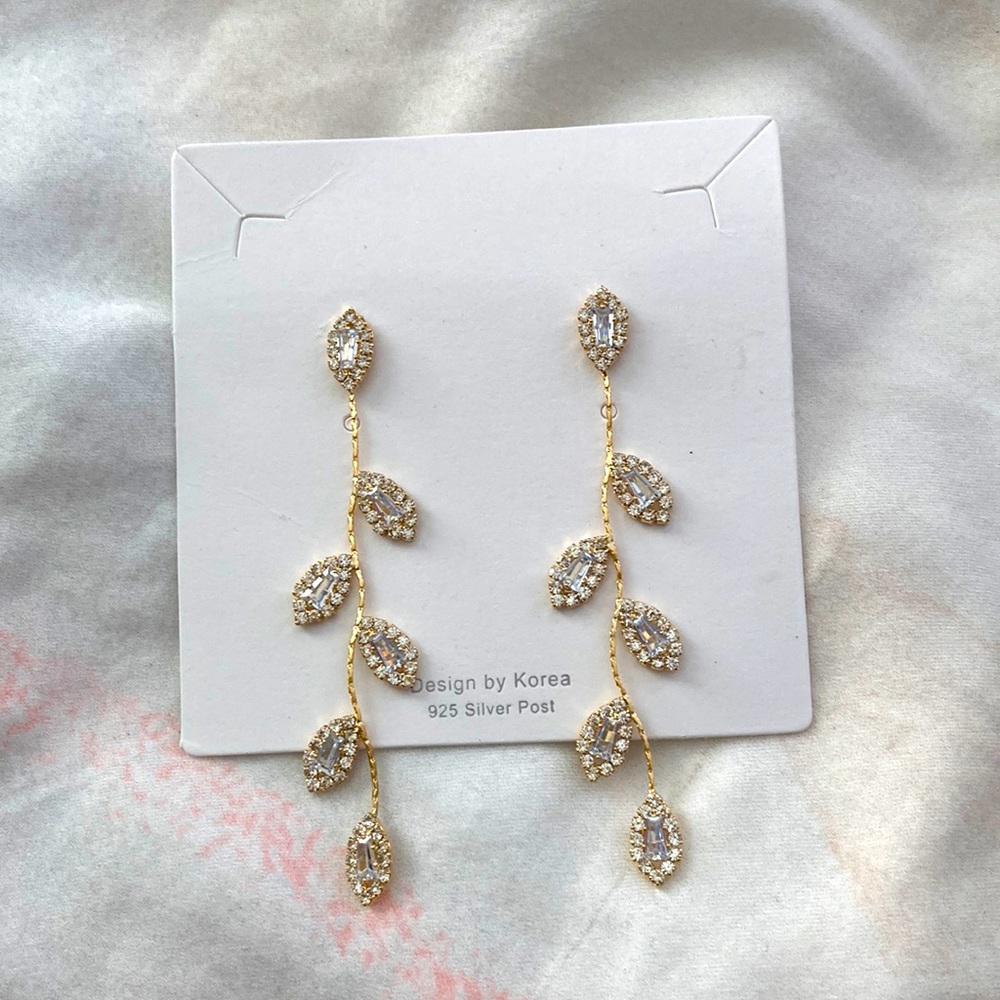 Hanging Leaf Vine Silver & Gold Drop Earrings